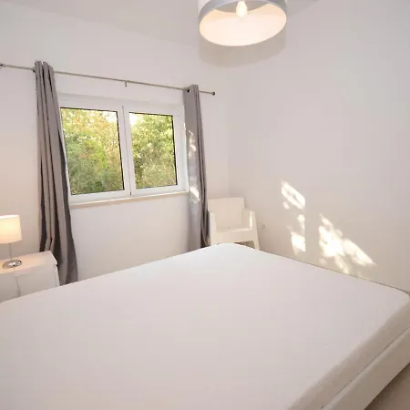 Villa A Perfect With Pool Terrace And Garden Alcobaca