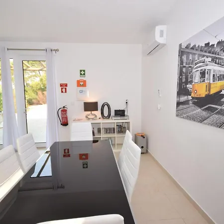 Villa A Perfect With Pool Terrace And Garden Alcobaca
